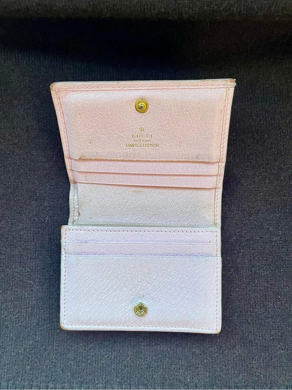 Gucci beautiful wallet